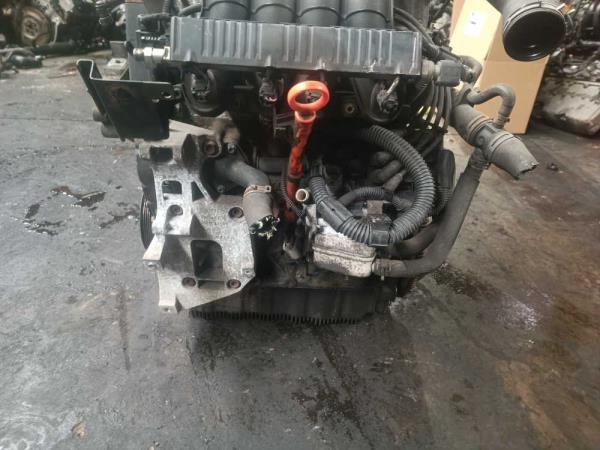 MOTEUR VW 2.0i EcoFuel BSX - Vue 2